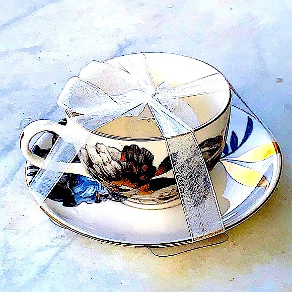 GRACES TEAWARE CUP SAUCER SET PEONY BLACK METALLIC GOLD FLORAL NEW PORCELAIN - Picture 4 of 13